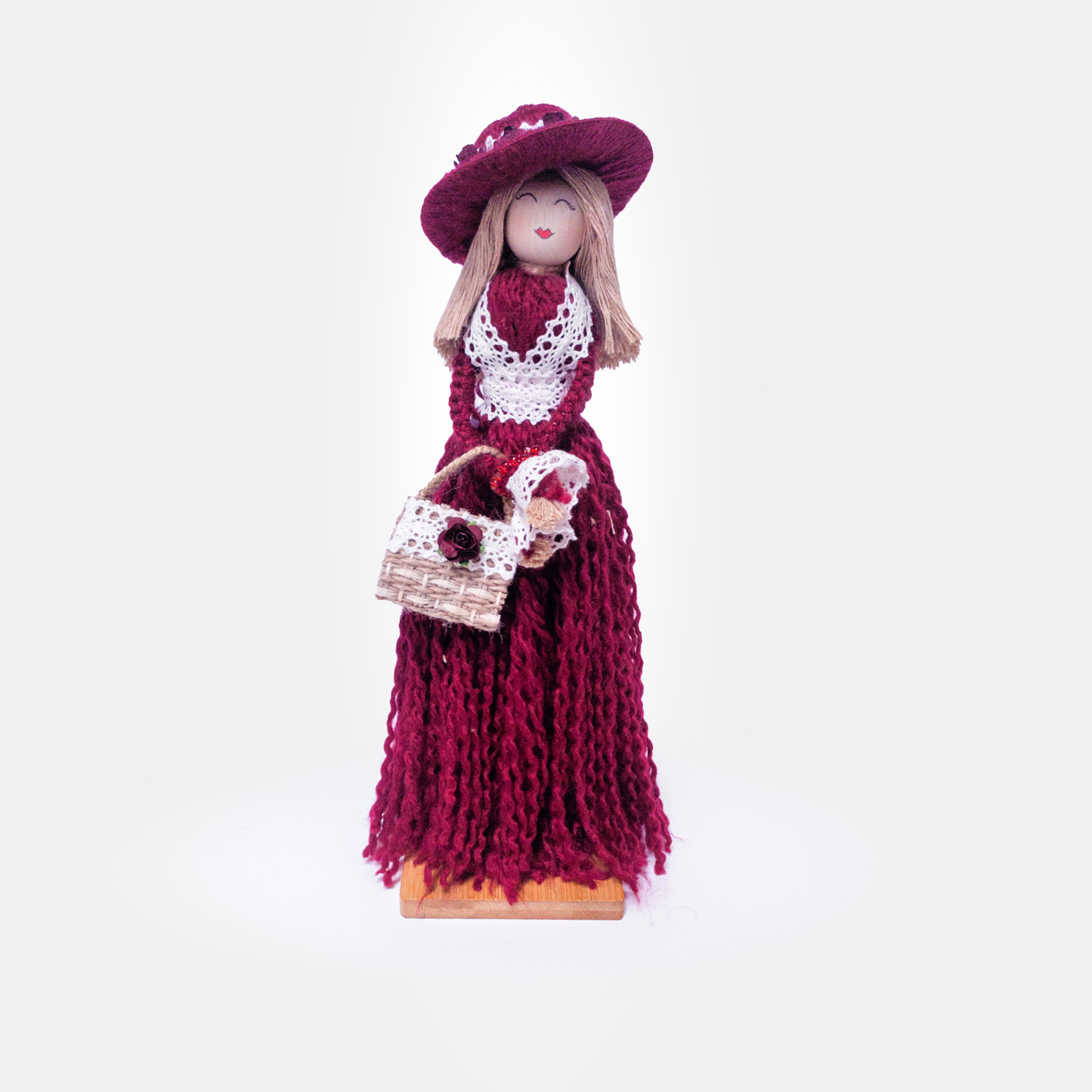Prezent Handmade, Lalka Czerwona Aniela, 28 CM, Sosnowa Pracowania